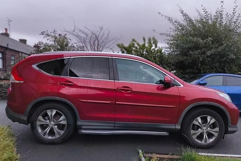 Red Used 2014 Honda CR-V SR SUV | £6,699 (Good price) - Image 1/1