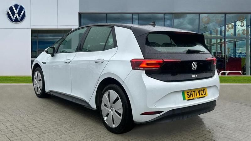 Used VW ID.3 Pro Performance 150 kW (204 HP) 2022 Glacier white metallic black Hatchback