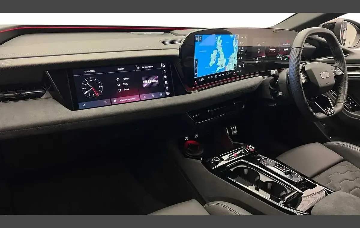 Begagnad Audi A6 e-tron Comfort 314 kW (428 HK) 2026 Grå Halvkombi