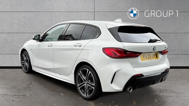 Used BMW 118 M Sport 140 HP (102 kW) 2020 White Hatchback