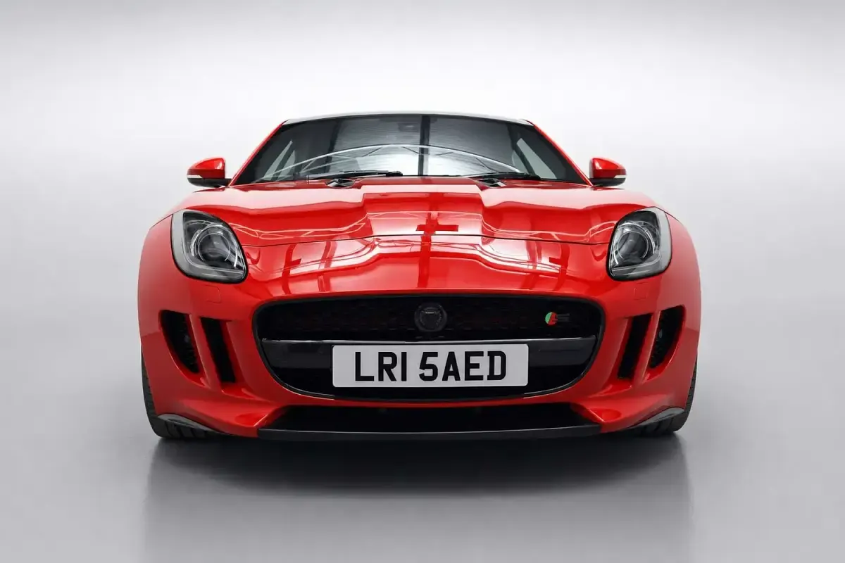 Used Jaguar F-Type Supercharged 380 HP (279 kW) 2015 Red Coupe