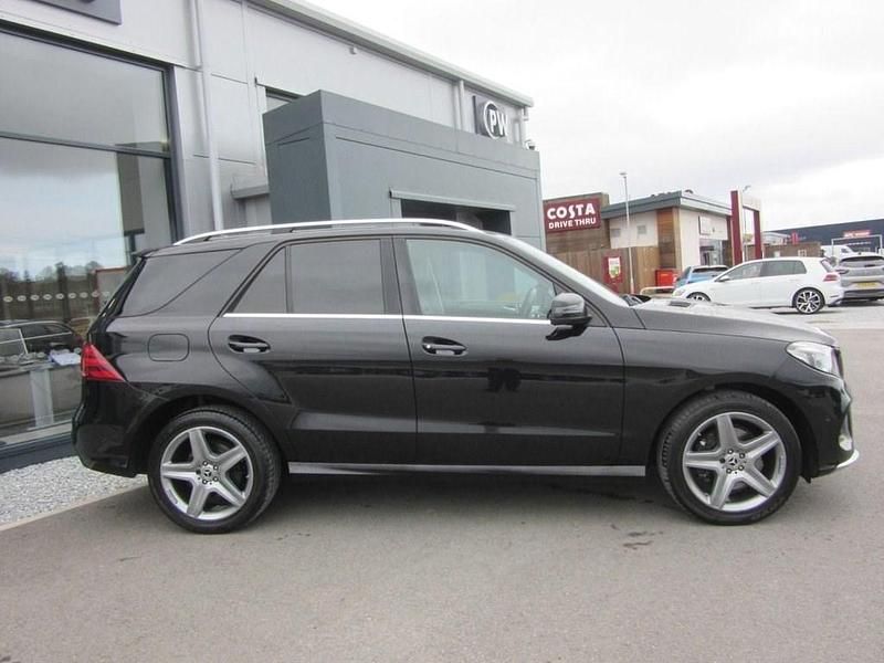 Used Mercedes GLE250 AMG line 204 HP (150 kW) 2017 Black Estate