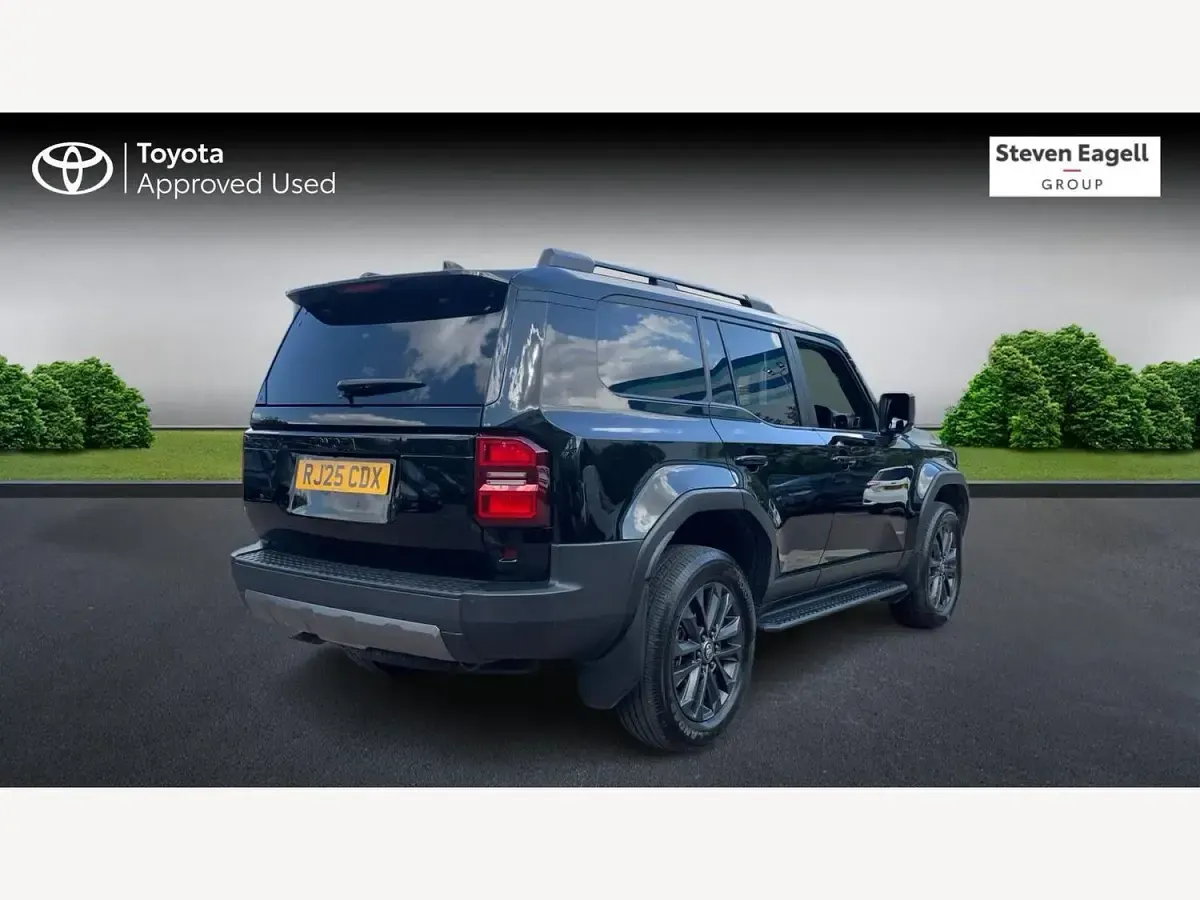 Used Toyota Land Cruiser 204 HP (150 kW) 2025 Black MPV