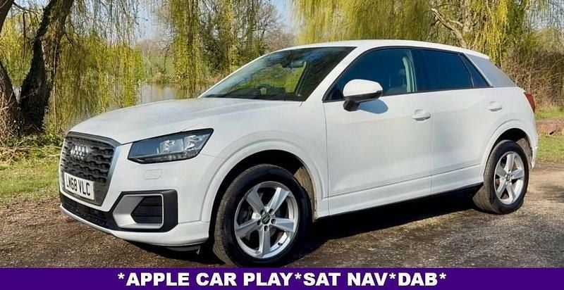 Used Audi Q2 Sport 116 HP (85 kW) 2018 White SUV