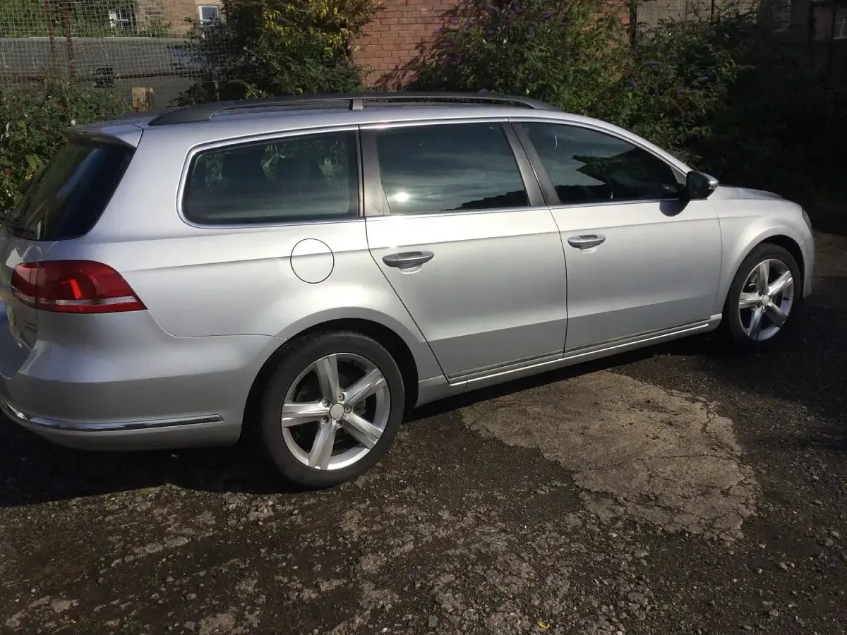 Used VW Passat SE 2011 Silver Estate