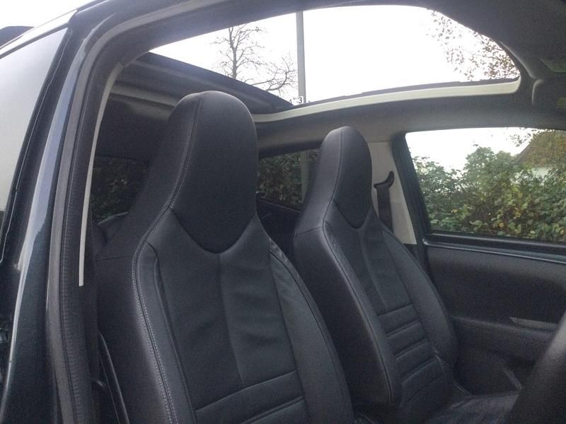 Grey Used 2016 Toyota Aygo X-clusiv Hatchback | £6,000 (Fair price) - Image 1/4