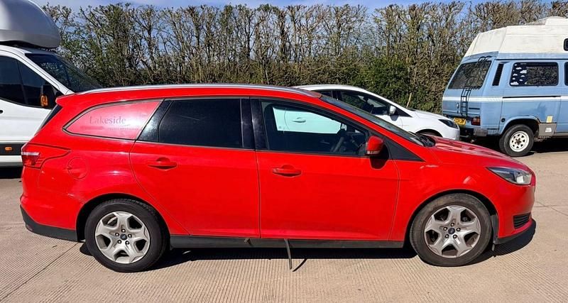 Used Ford Focus Style 2015 Red Estate