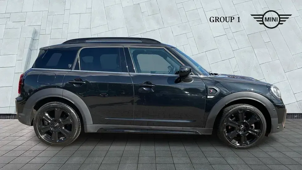 Used Mini Cooper S Countryman Exclusive 176 HP (129 kW) 2023 Black SUV