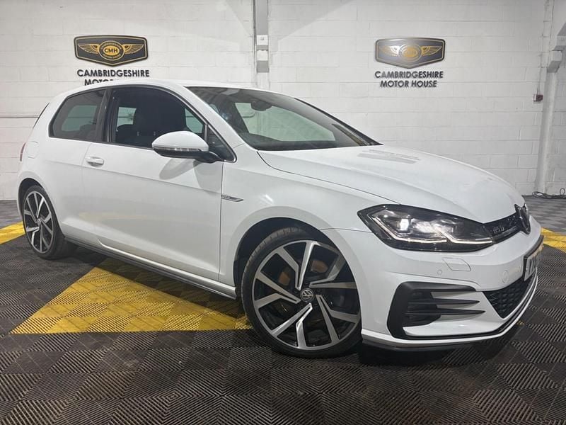 Used VW Golf VII GTD 184 HP (135 kW) 2017 White Hatchback
