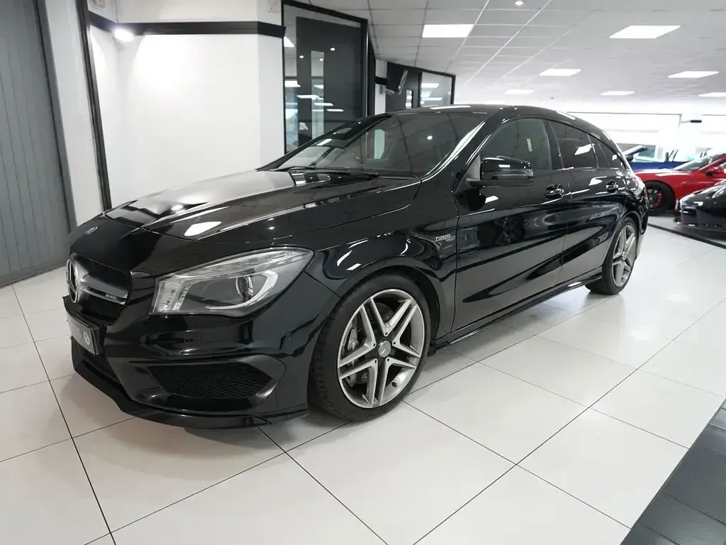 Used Mercedes CLA45 AMG Shooting Brake AMG 381 HP (280 kW) 2015 Black Estate