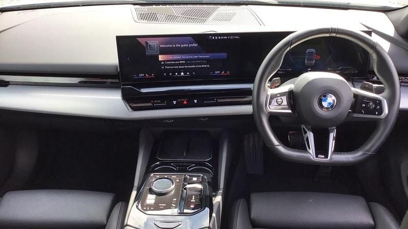 Used BMW 520 M Sport 205 HP (150 kW) 2024 Grey