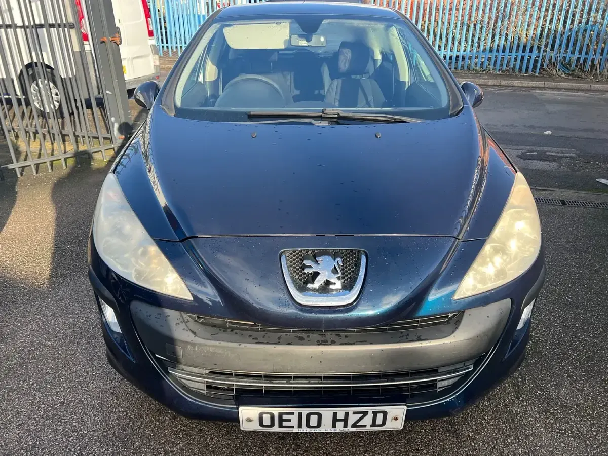 Used Peugeot 308 S 112 HP (82 kW) 2010 Blue Hatchback
