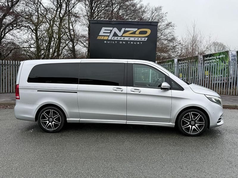 Used Mercedes V300 AMG line 239 HP (175 kW) 2019 Silver MPV