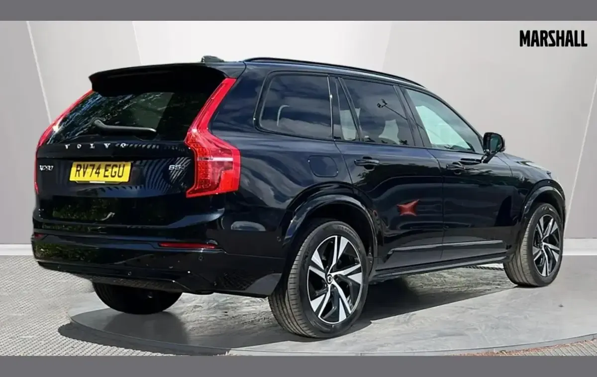 Used Volvo XC90 Plus 247 HP (181 kW) 2024 Black SUV