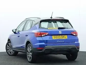 Used Seat Arona SE Technology 95 HP (69 kW) 2023 Blue SUV