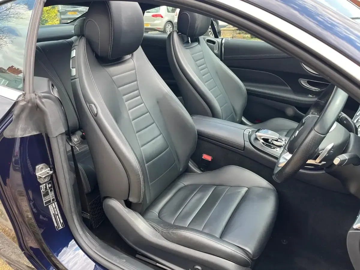 Used Mercedes E300 AMG Line Premium Plus 245 HP (180 kW) 2017 Blue Coupe