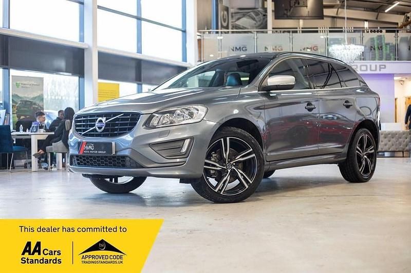 Used Volvo XC60 R-Design 190 HP (139 kW) 2017 Grey SUV