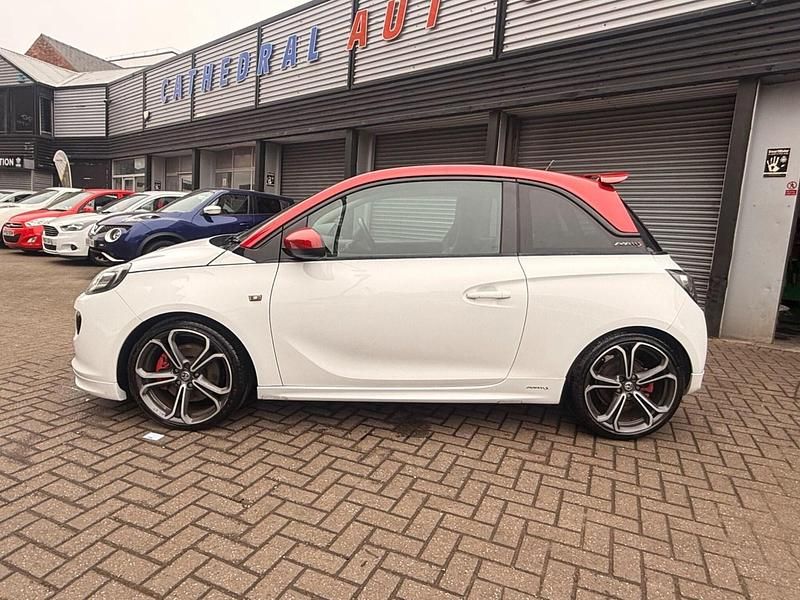 Used Vauxhall Adam S 2015 White Hatchback