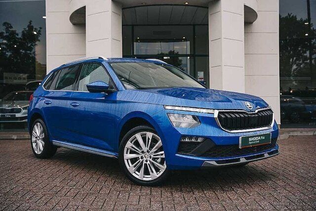 Race blue Used 2024 Skoda Kamiq SE L SUV | £19,990 (Fair price) - Image 1/4