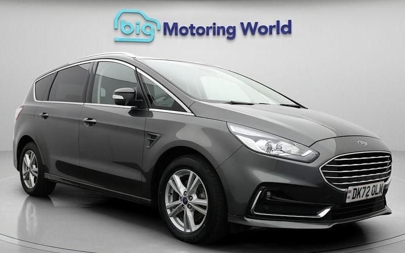 Used Ford S-MAX Titanium 190 HP (139 kW) 2021 Grey MPV