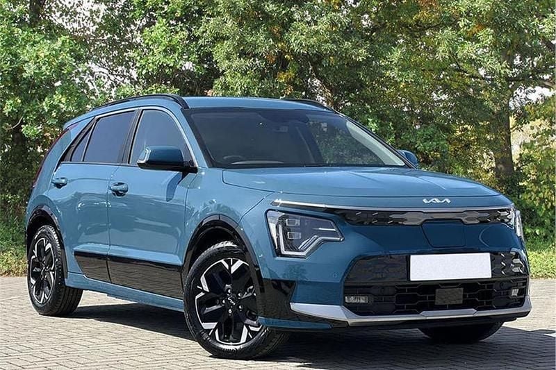 Blue New 2025 Kia e-Niro 3 SUV | £28,495 (A bit pricey) - Image 1/1