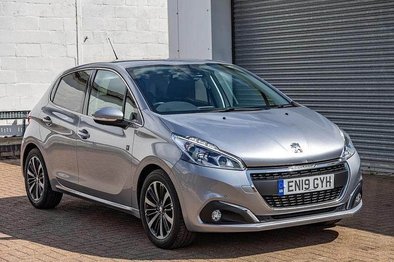 Grey Used 2019 Peugeot 208 S Hatchback | £8,950 (Fair price) - Image 1/4