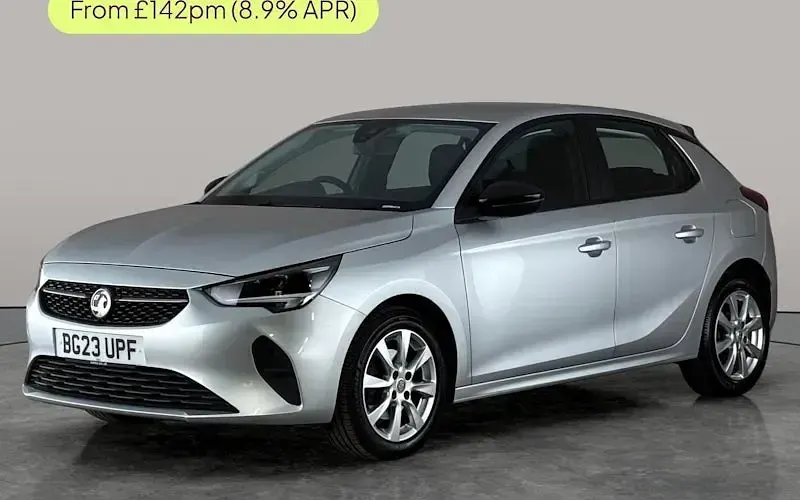 Used Vauxhall Corsa Design Edition 101 HP (74 kW) 2023 Hatchback
