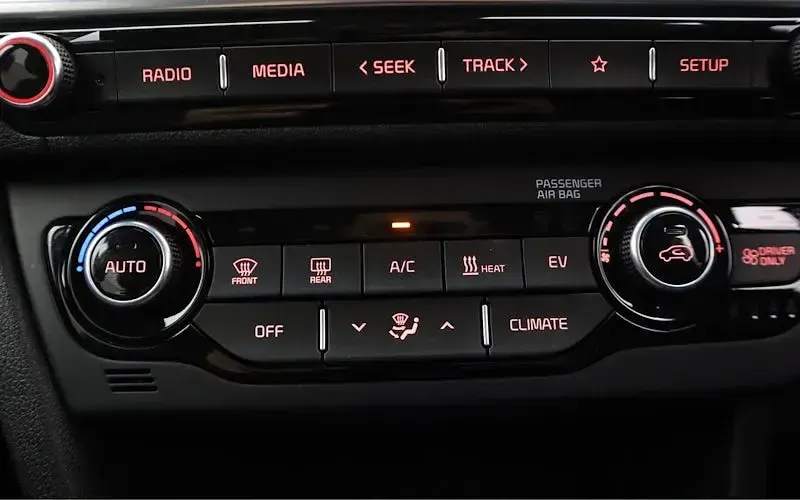 Used Kia e-Niro 150 kW (204 HP) 2022 Grey SUV