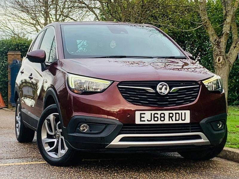 Used Vauxhall Crossland X S 110 HP (80 kW) 2018 Red SUV