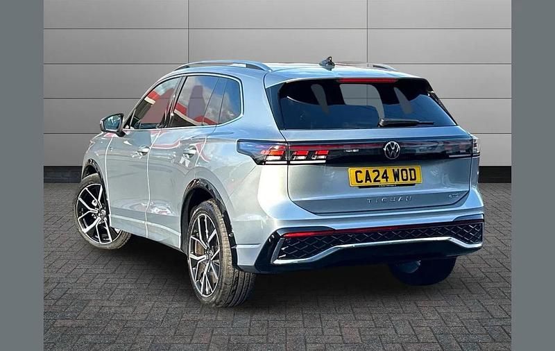 Used VW Tiguan R-line 147 HP (108 kW) 2024 Silver SUV