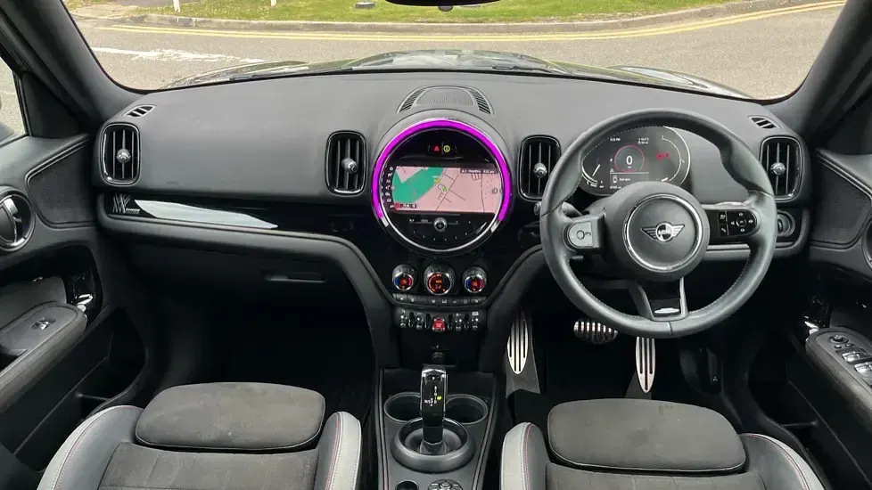 Usado Mini Cooper Countryman 134 CV (98 kW) 2022 Negro SUV