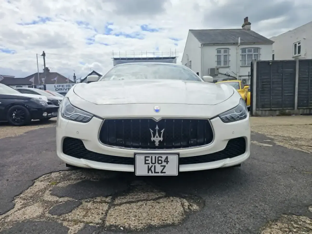 Used Maserati Ghibli 2014 White Sedan