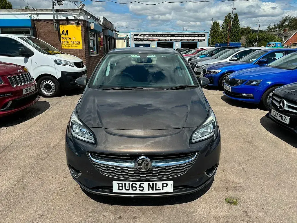 Used Vauxhall Corsa SRi 100 HP (73 kW) 2015 Grey Hatchback