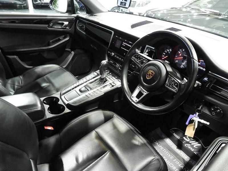 Usado Porsche Macan 354 HP (260 kW) 2019 Cinzento SUV