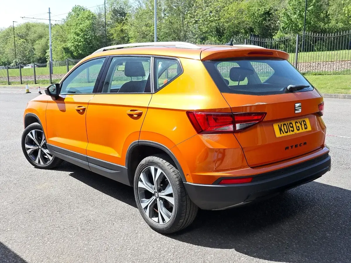 Used Seat Ateca SE Technology 150 HP (110 kW) 2019 Orange SUV