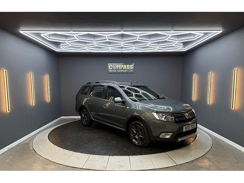 Used Dacia Logan MCV Stepway 90 HP (66 kW) 2017 Grey Estate