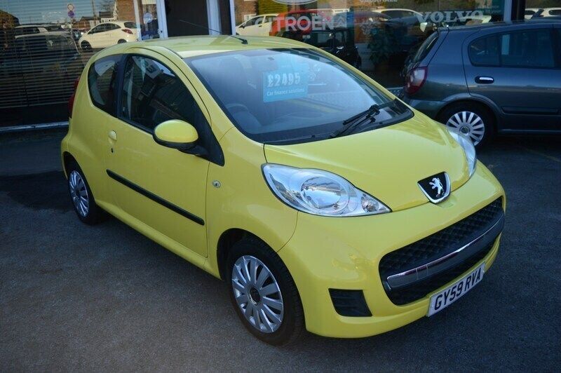 Yellow Used 2009 Peugeot 107 Hatchback | £2,295 (Fair price) - Image 1/4