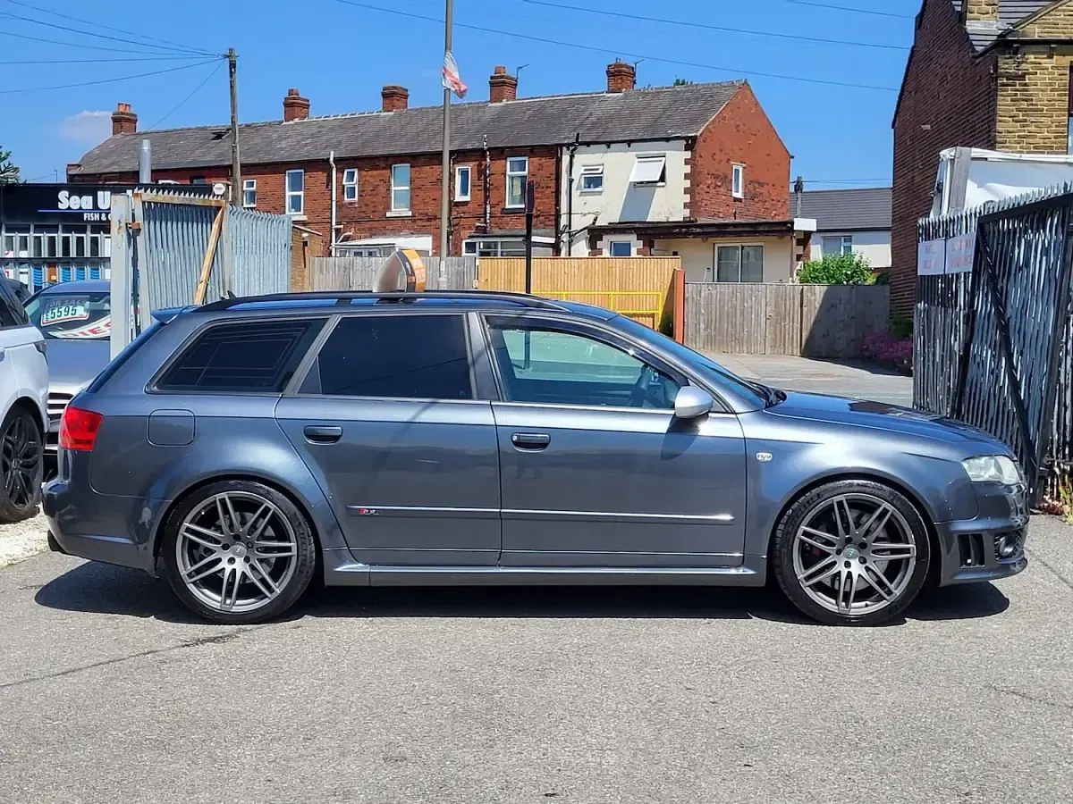 Used Audi RS4 S-Line 420 HP (308 kW) 2006 Grey Estate