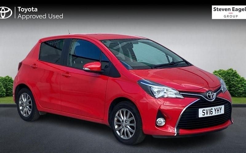 Usado Toyota Yaris 99 HP (72 kW) 2016 Citadino
