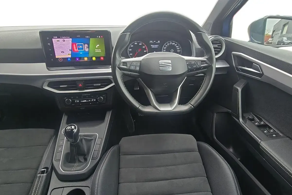 Used Seat Ibiza XCELLENCE 94 HP (69 kW) 2022 Blue Hatchback