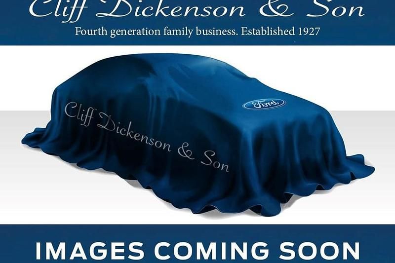 Used Ford Grand Tourneo Connect Active 114 HP (83 kW) 2023 Red MPV