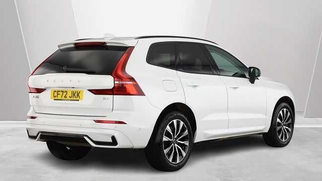 Used Volvo XC60 Plus 194 HP (142 kW) 2023 SUV