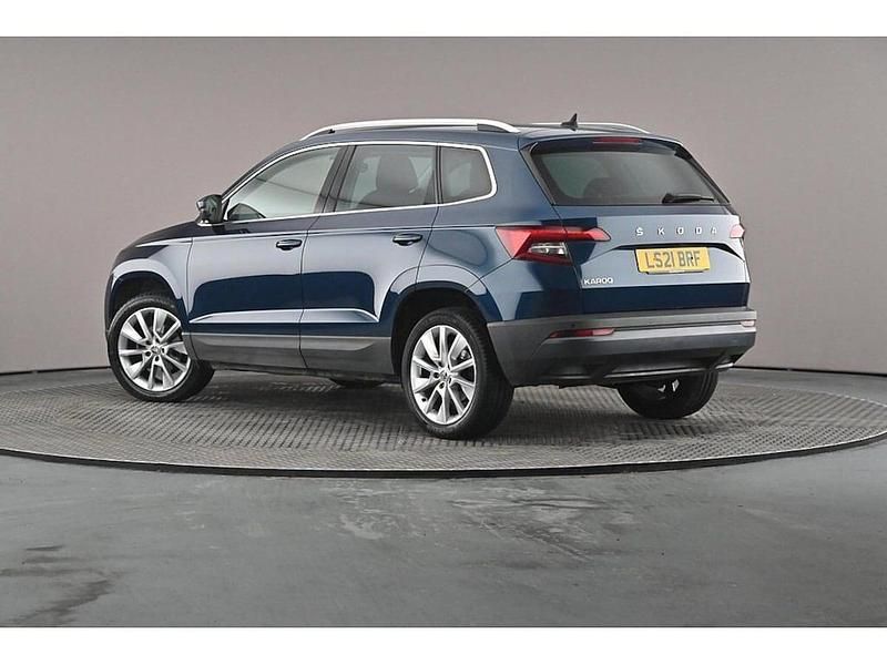 Used Skoda Karoq SE L 110 HP (80 kW) 2021 Petrol blue metallic SUV
