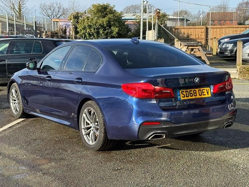 Begagnad BMW 520 M Sport 2018 Blå Sedan