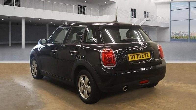 Used Mini Cooper Classic 134 HP (98 kW) 2020 Black Hatchback