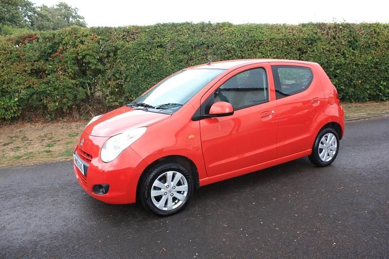 Red Used 2013 Suzuki Alto SZ4 Hatchback | £3,495 (Fair price) - Image 1/4