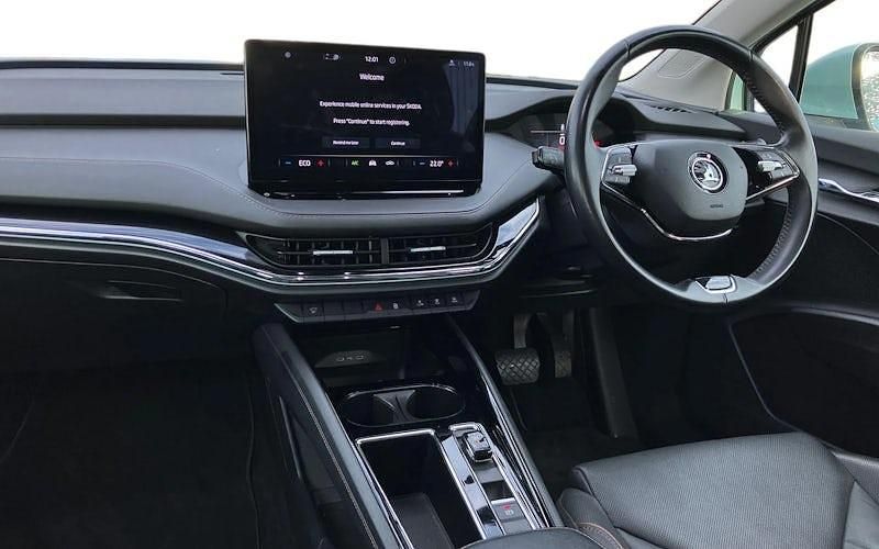 Used Skoda Enyaq iV Suite 131 kW (179 HP) 2021 Silver SUV