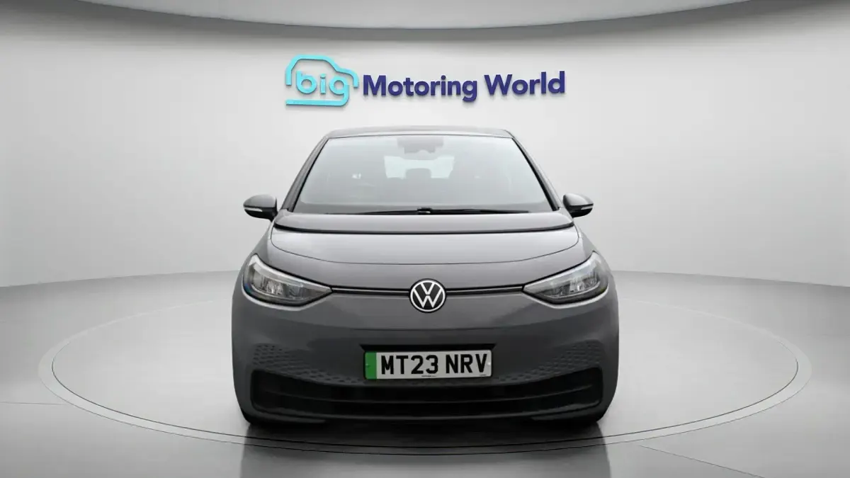 Begagnad VW ID.3 Pro 150 kW (204 HK) 2022 Grå Halvkombi