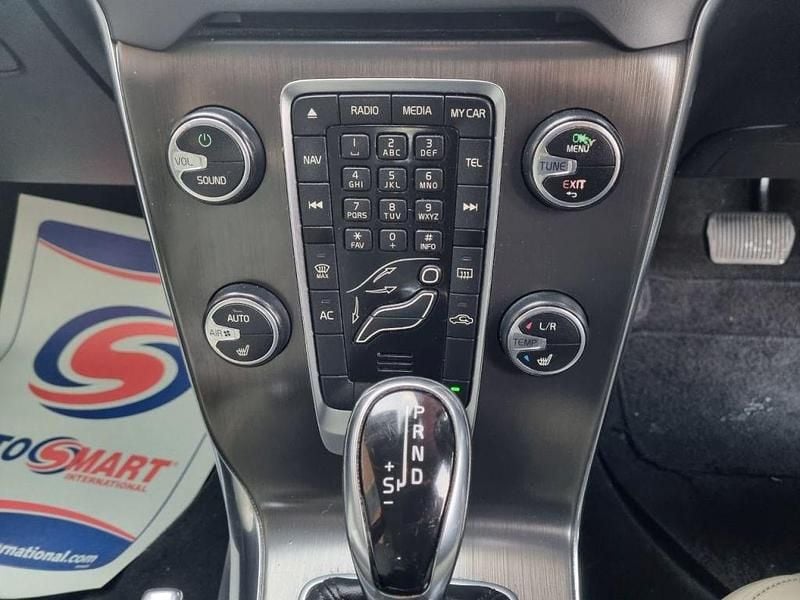 Used Volvo V40 SE Lux 150 HP (110 kW) 2013 Grey Hatchback