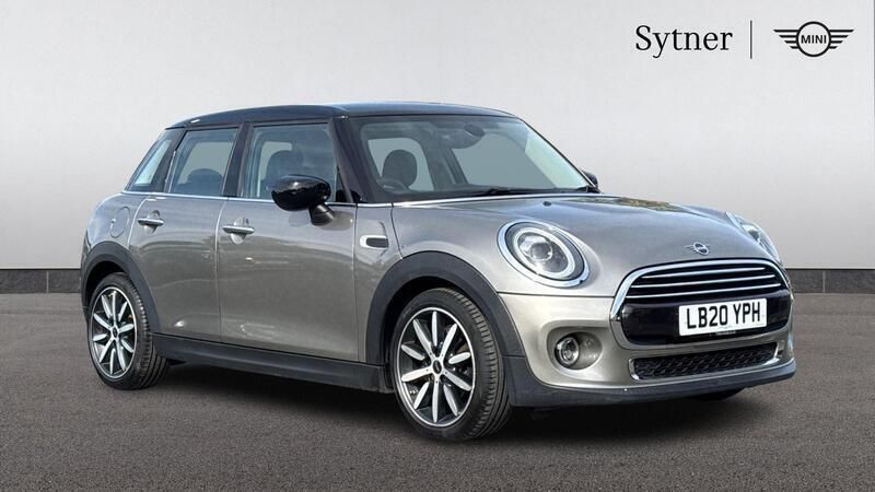 Melting silver Used 2020 Mini Cooper Exclusive Hatchback | £16,750 (A bit pricey) - Image 1/4
